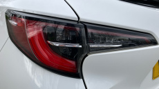 Toyota Corolla 2.0 VVT-i Hybrid Design 5dr CVT Hybrid Estate